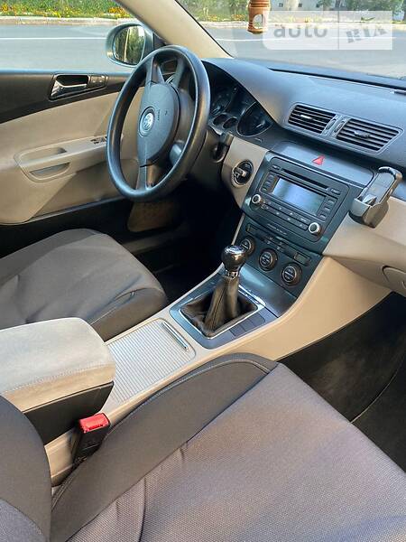Универсал Volkswagen Passat 2005 в Хмельницком