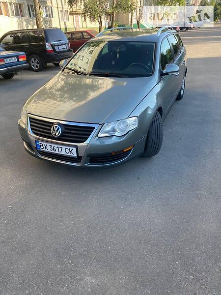 Универсал Volkswagen Passat 2005 в Хмельницком
