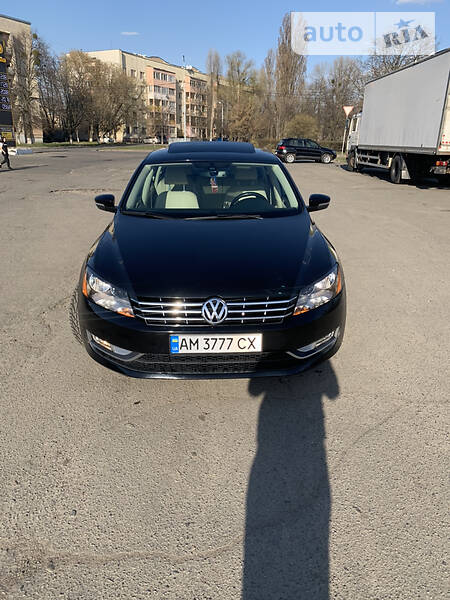 Седан Volkswagen Passat 2015 в 