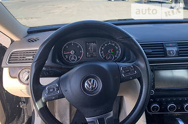 Седан Volkswagen Passat 2015 в 
