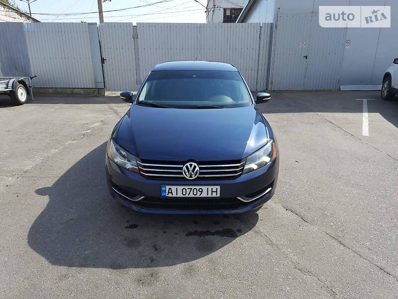 Седан Volkswagen Passat 2012 в Белой Церкви