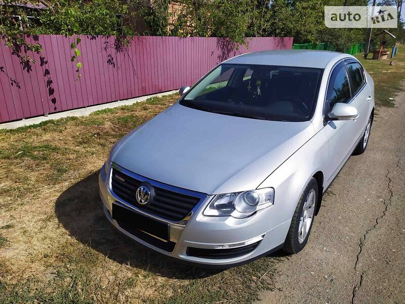 Седан Volkswagen Passat 2009 в Ладижині