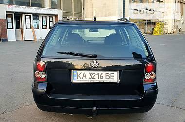 Универсал Volkswagen Passat 2001 в Киеве