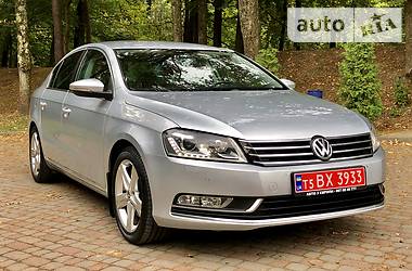 Седан Volkswagen Passat 2012 в Дрогобыче