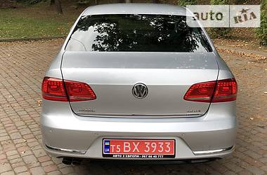 Седан Volkswagen Passat 2012 в Дрогобыче