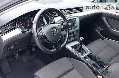 Универсал Volkswagen Passat 2017 в Херсоне