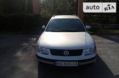 Универсал Volkswagen Passat 2000 в Новоархангельске