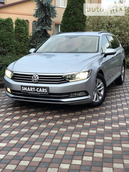 Универсал Volkswagen Passat 2015 в Дубно