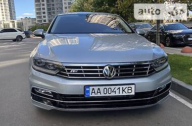 Седан Volkswagen Passat 2018 в 