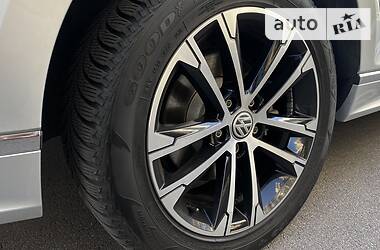 Седан Volkswagen Passat 2018 в 