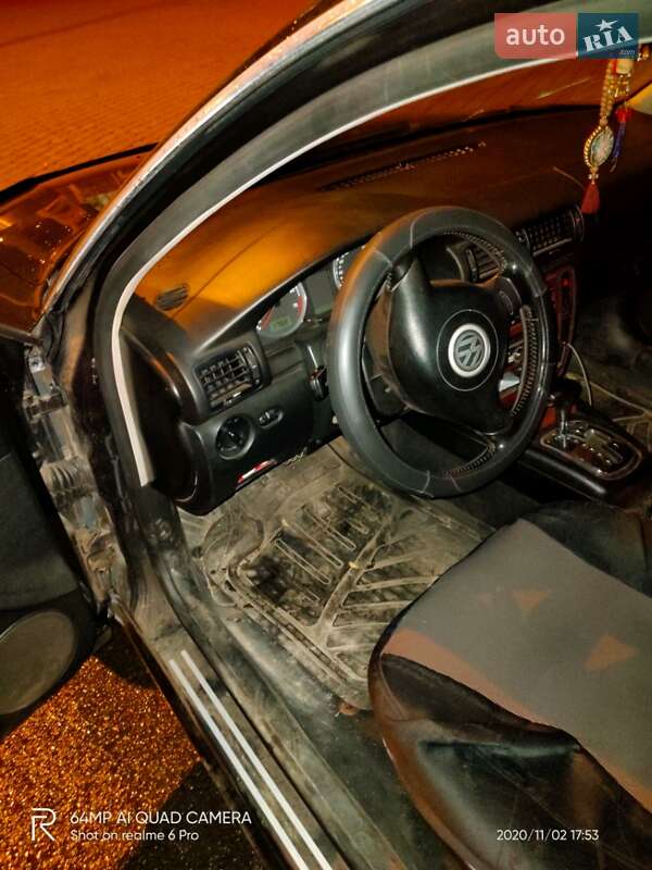 Седан Volkswagen Passat 2004 в Харькове