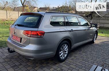 Универсал Volkswagen Passat 2015 в Луцке