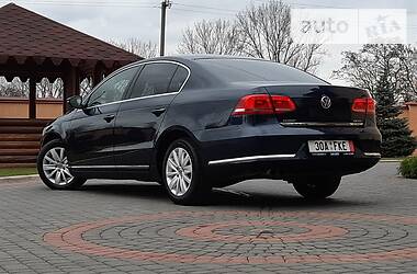 Седан Volkswagen Passat 2012 в Самборе