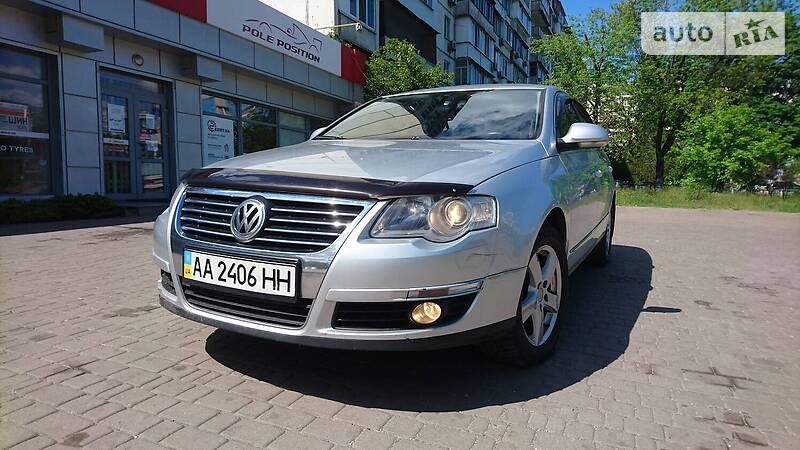 Седан Volkswagen Passat 2010 в Киеве фото Седан Volkswagen Passat 2010 в Киеве
