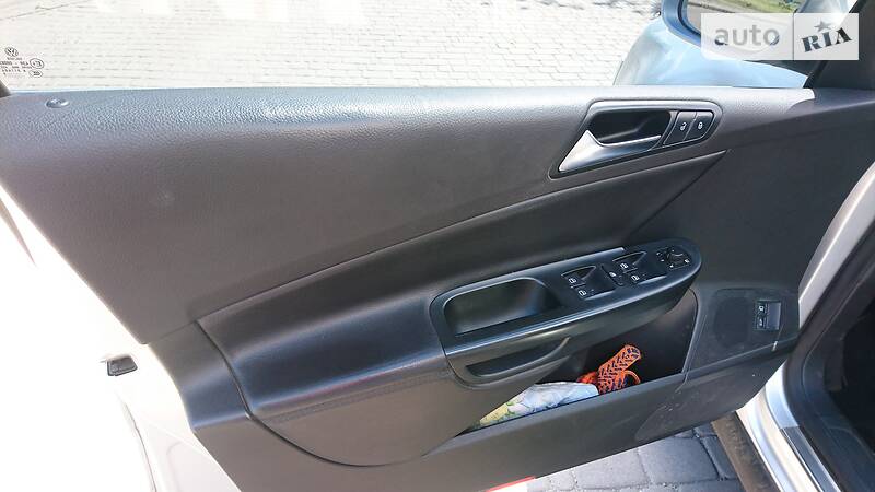 Седан Volkswagen Passat 2010 в Киеве фото 23 Седан Volkswagen Passat 2010 в Киеве