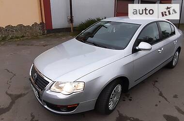 Седан Volkswagen Passat 2005 в 