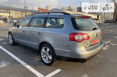 Универсал Volkswagen Passat 2010 в Киеве