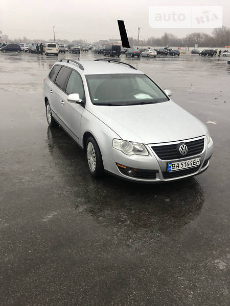Універсал Volkswagen Passat 2006 в Гайвороні