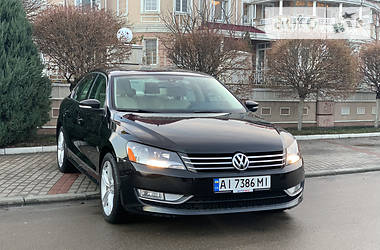 Седан Volkswagen Passat 2014 в Киеве