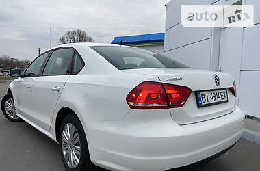 Седан Volkswagen Passat 2014 в Кременчуці