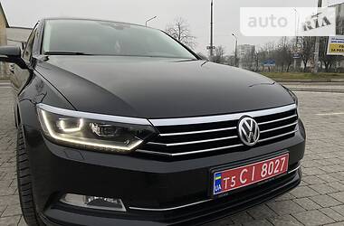 Седан Volkswagen Passat 2017 в Трускавце