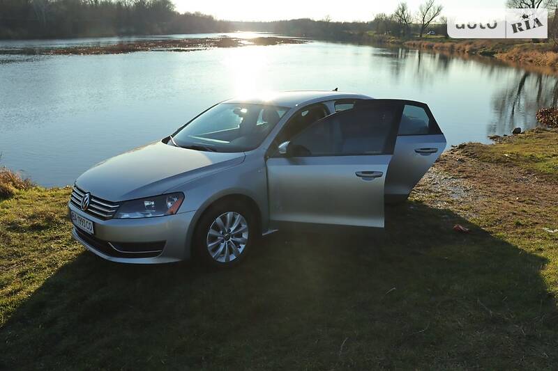 Седан Volkswagen Passat 2014 в Голованевске