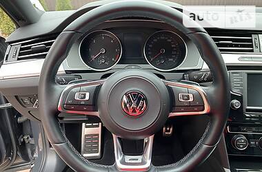 Универсал Volkswagen Passat 2017 в Киеве