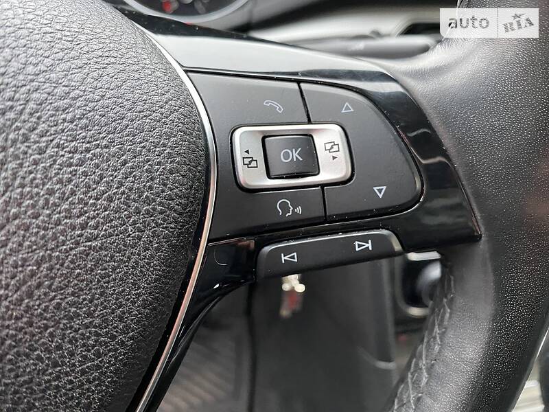 Седан Volkswagen Passat 2016 в Херсоне