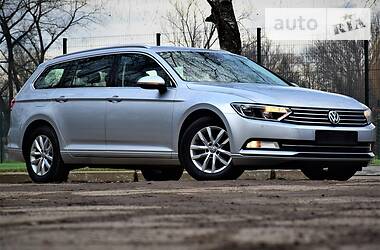 Универсал Volkswagen Passat 2015 в Дрогобыче