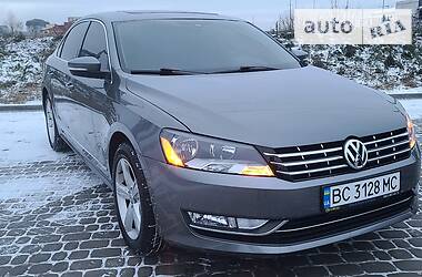 Седан Volkswagen Passat 2015 в Львове