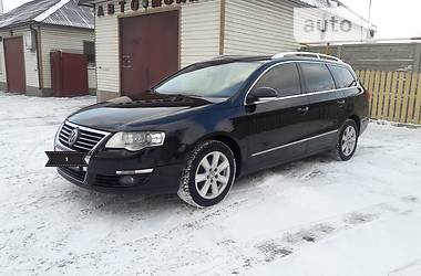 Универсал Volkswagen Passat 2010 в Макеевке