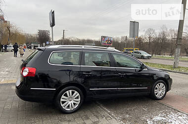 Універсал Volkswagen Passat 2006 в Львові