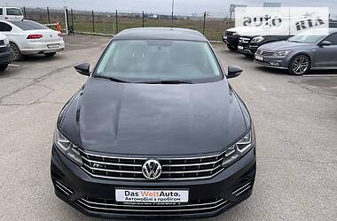 Седан Volkswagen Passat 2017 в Херсоні