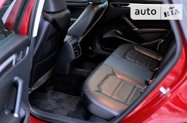 Седан Volkswagen Passat 2015 в 
