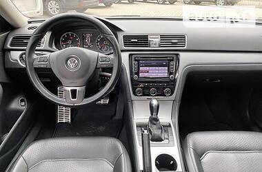 Седан Volkswagen Passat 2012 в Мариуполе
