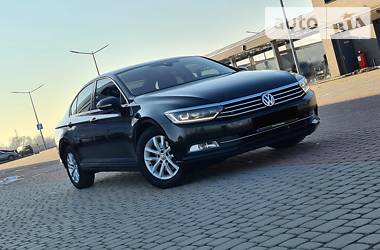 Седан Volkswagen Passat 2017 в Мукачево