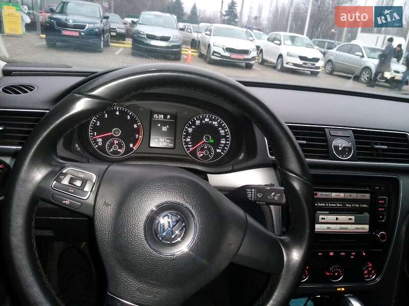 Седан Volkswagen Passat 2014 в Нетішині