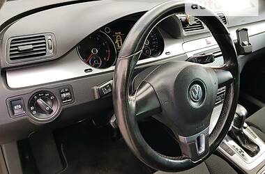 Универсал Volkswagen Passat 2010 в Ужгороде