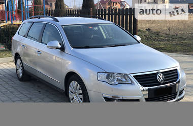 Универсал Volkswagen Passat 2009 в Стрые