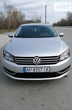 Седан Volkswagen Passat 2012 в Запорожье