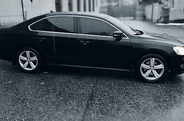 Седан Volkswagen Passat 2014 в Чернівцях