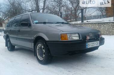 Универсал Volkswagen Passat 1989 в Лановцах