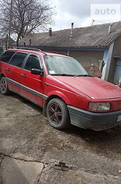 Универсал Volkswagen Passat 1991 в Дунаевцах