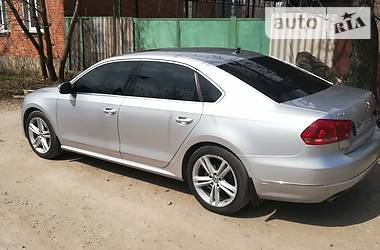 Седан Volkswagen Passat 2014 в Славянске