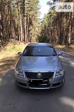 Седан Volkswagen Passat 2008 в Ахтырке