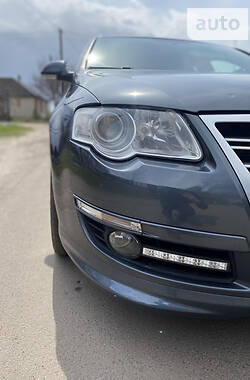 Универсал Volkswagen Passat 2009 в Луцке