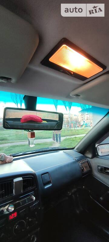 Седан Volkswagen Passat 1989 в Кривому Розі