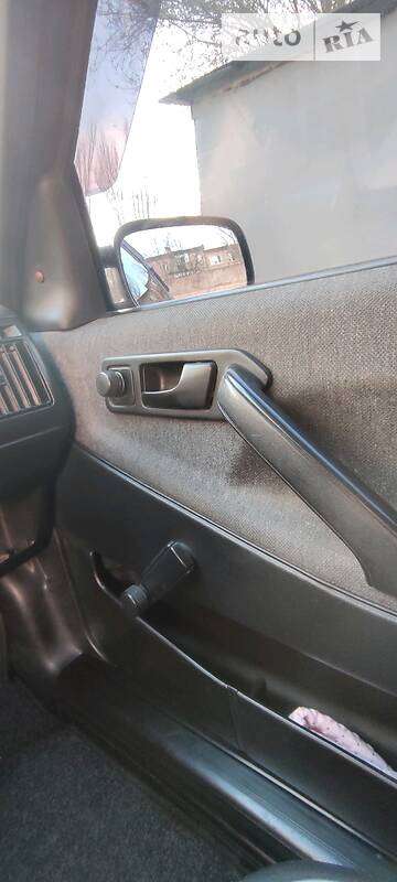 Седан Volkswagen Passat 1989 в Кривому Розі