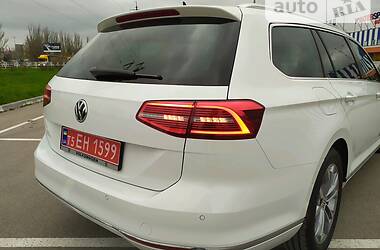 Универсал Volkswagen Passat 2015 в Херсоне
