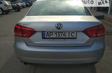 Седан Volkswagen Passat 2013 в Запорожье